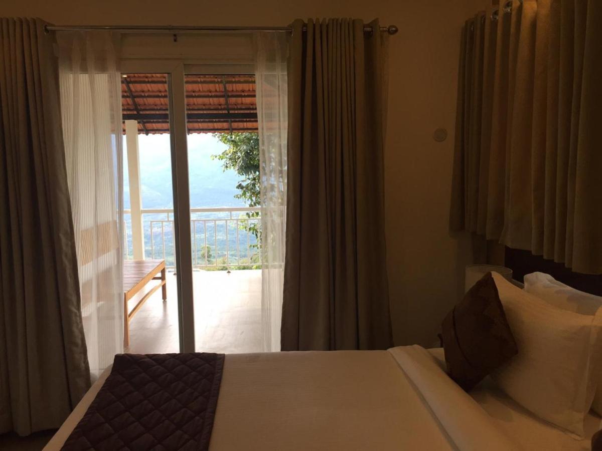 Mirth Hotels And Resorts Kanthalloor Exterior photo